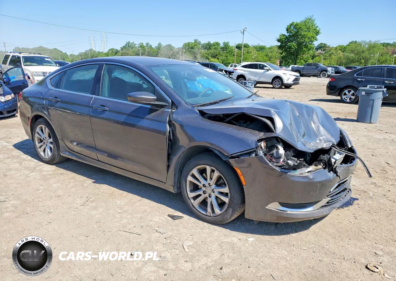 2015 Chrysler 200 Limited VIN:1C3CCCAB0FN662327 - 4