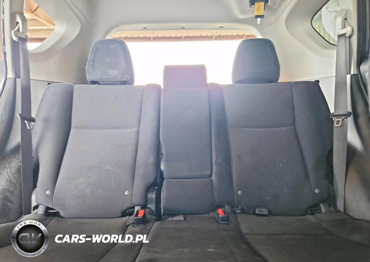 2017 Toyota Rav4 Xle VIN:JTMWFREV1HJ713240 - 10