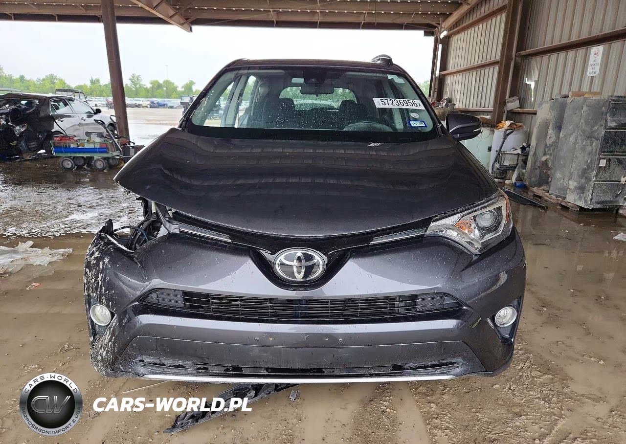 2017 Toyota Rav4 Xle VIN:JTMWFREV1HJ713240 - 5