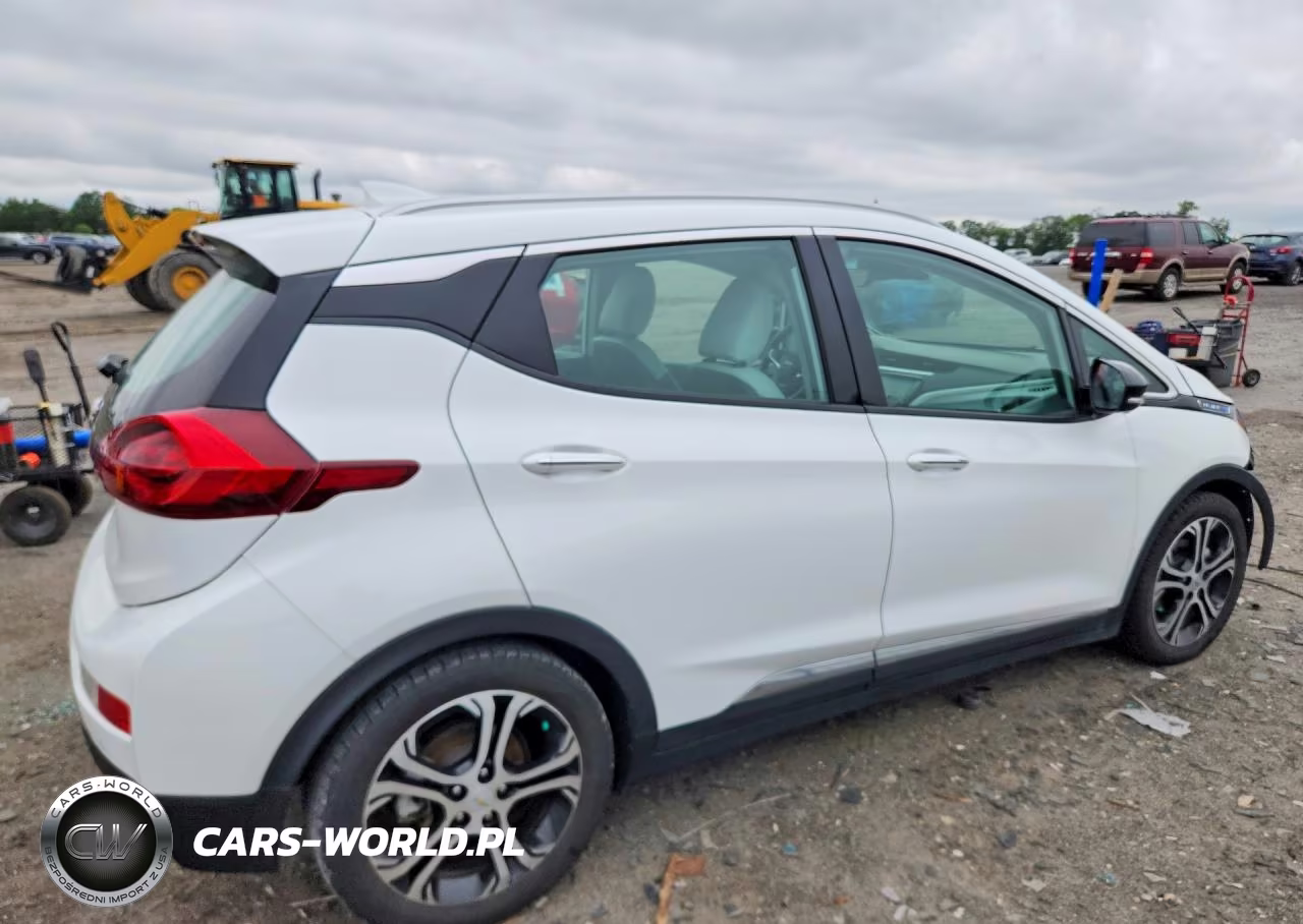 2021 Chevrolet Bolt Ev Premier VIN:1G1FZ6S05M4104202 - 3