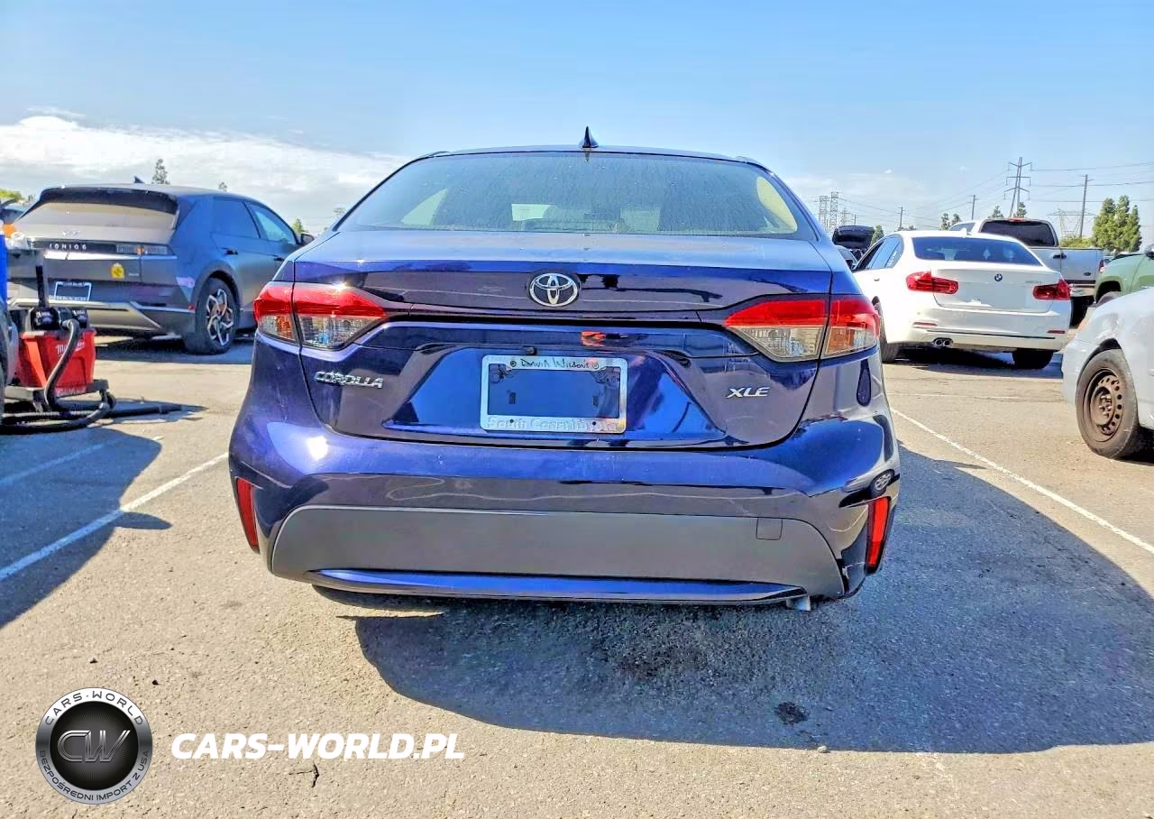 2020 Toyota Corolla Xle VIN:JTDFPRAE7LJ016988 - 6