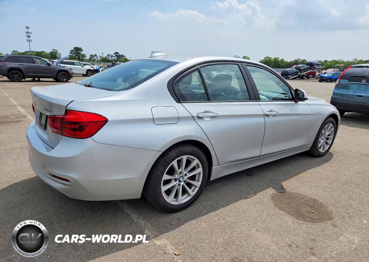 2018 BMW 320 Xi VIN:WBA8A3C51JA499795 - 3