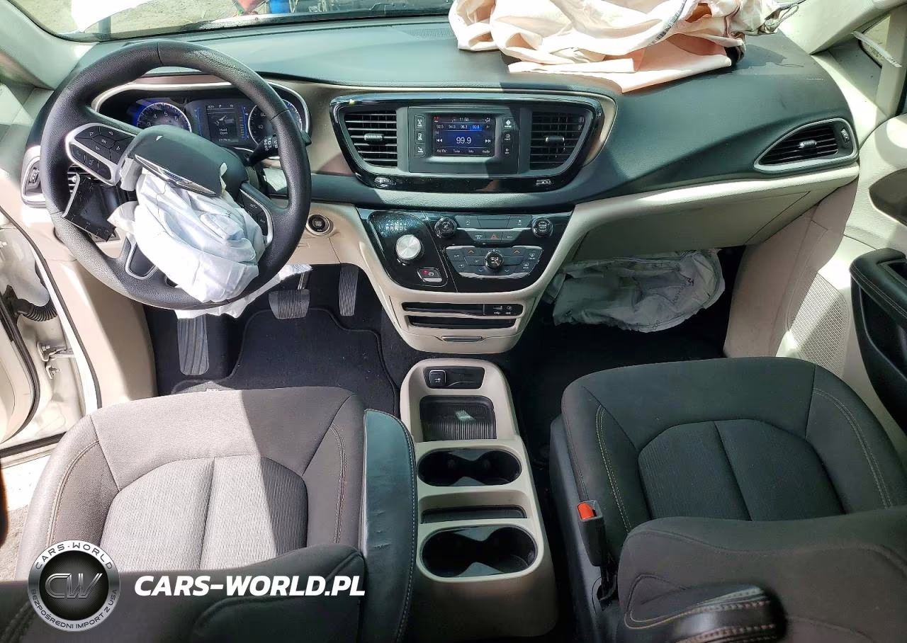 2017 Chrysler Pacifica Lx VIN:2C4RC1CG6HR708722 - 8