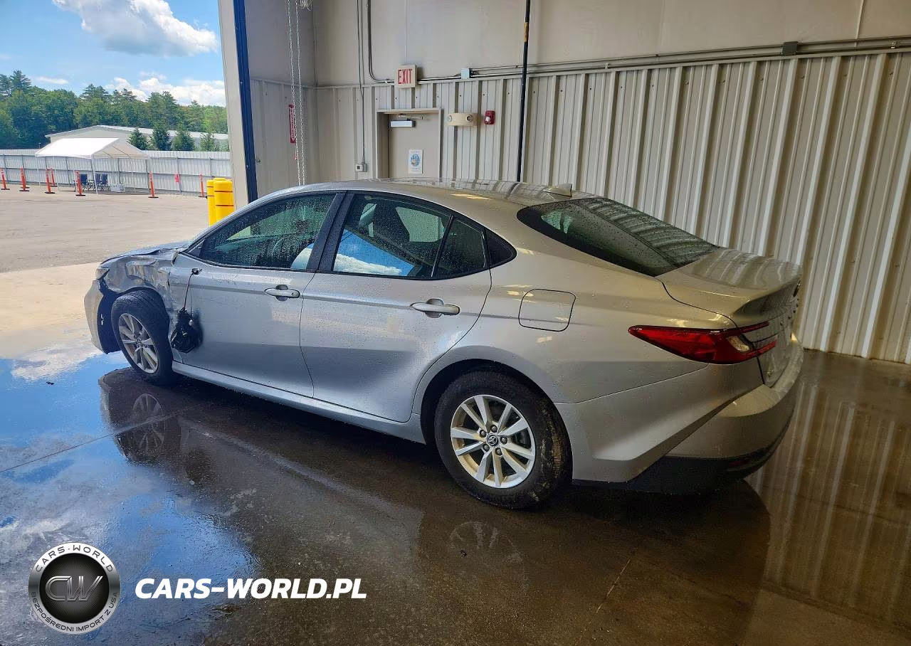 2025 Toyota Camry Le VIN:4T1DAACK3SU152492 - 2