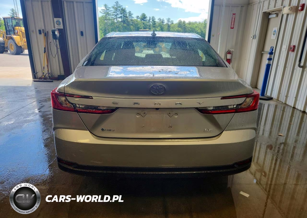 2025 Toyota Camry Le VIN:4T1DAACK3SU152492 - 6