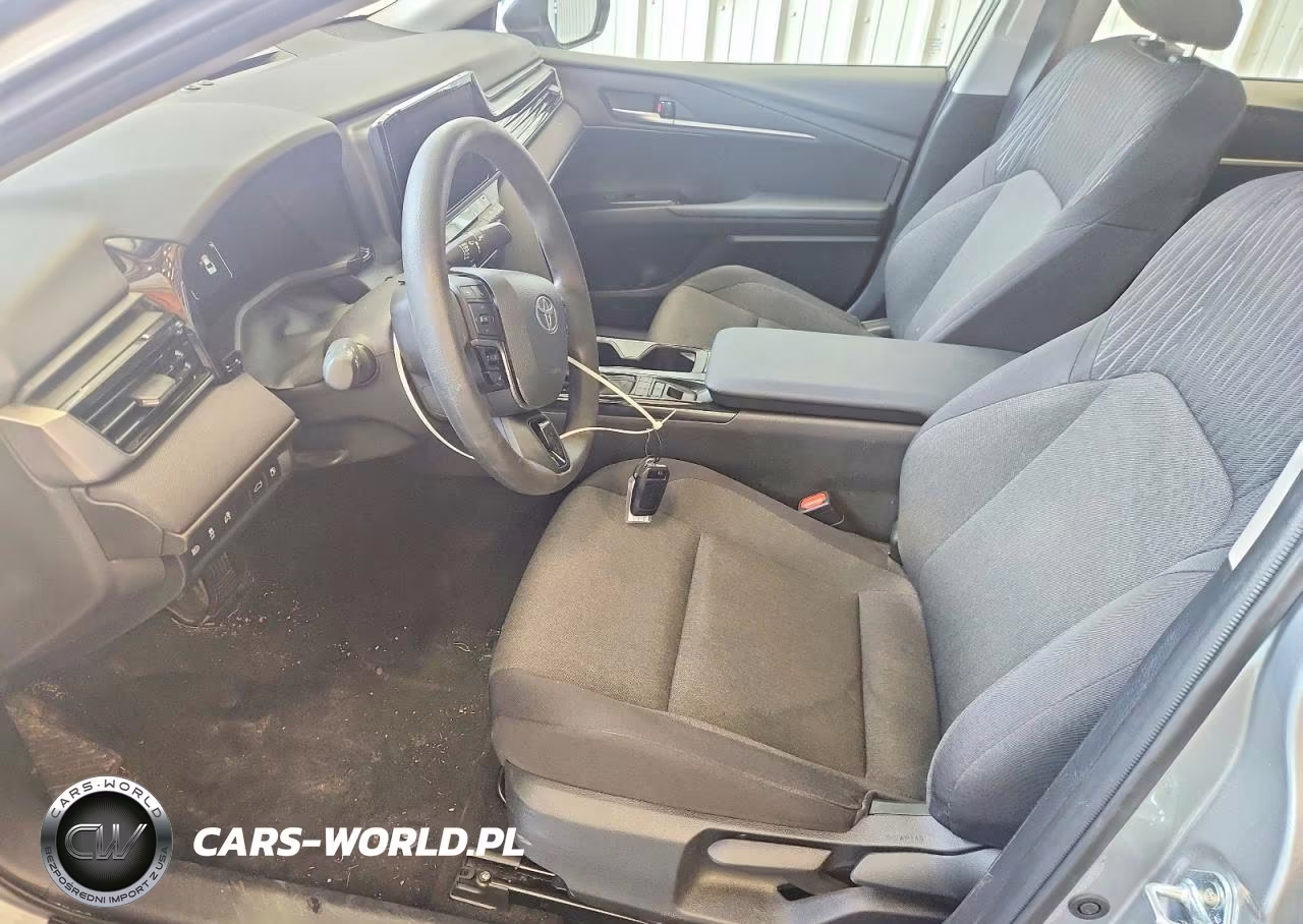 2025 Toyota Camry Le VIN:4T1DAACK3SU152492 - 7