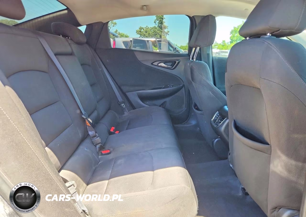 2018 Chevrolet Malibu Lt VIN:1G1ZD5ST7JF234935 - 10