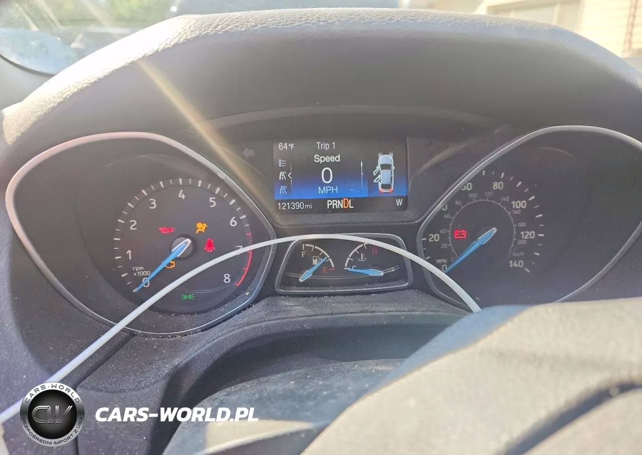 2016 Ford Focus Se VIN:1FADP3F20GL329500 - 9