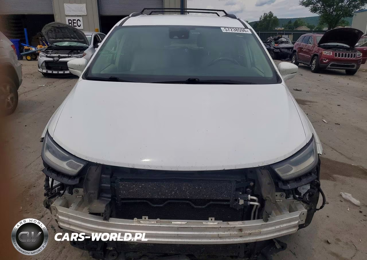 2021 Chrysler Pacifica Touring L VIN:2C4RC1BG0MR528437 - 5