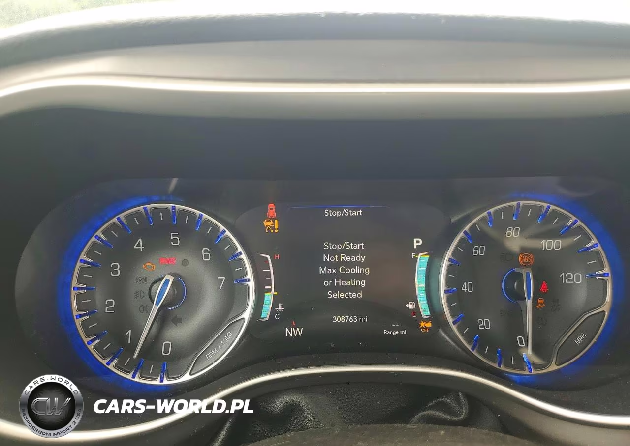 2021 Chrysler Pacifica Touring L VIN:2C4RC1BG0MR528437 - 9