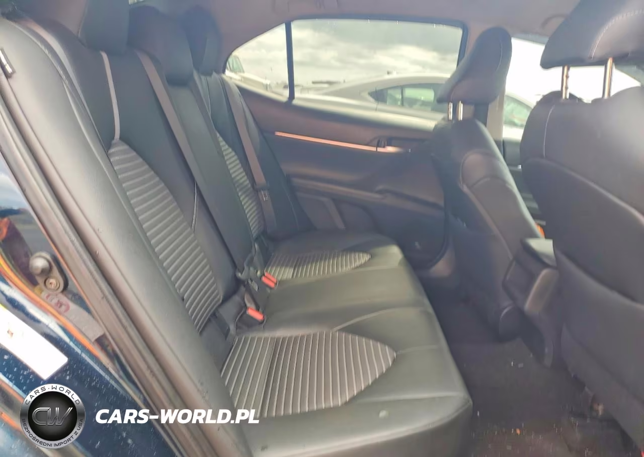 2019 Toyota Camry Se VIN:4T1B11HK2KU239283 - 10