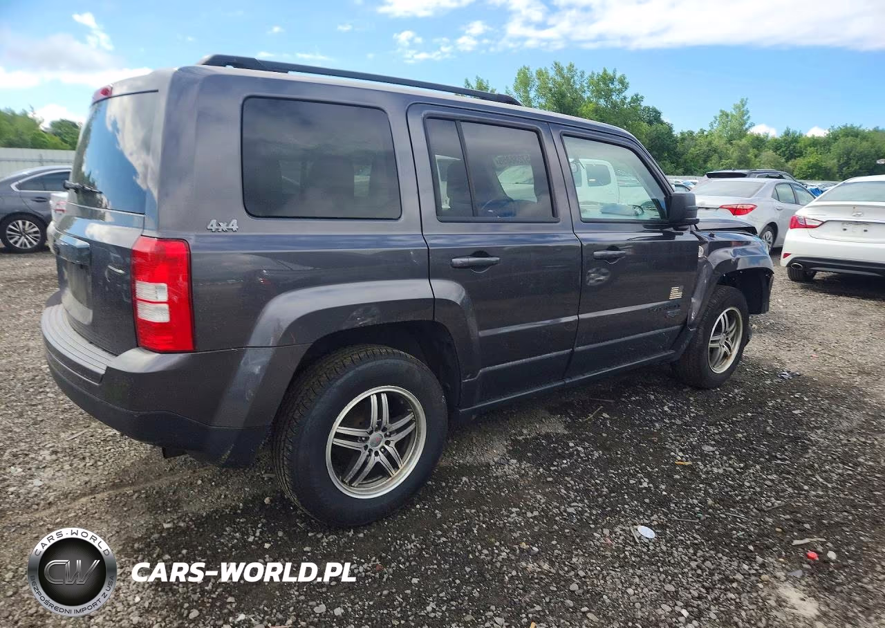 2015 Jeep Patriot Sport VIN:1C4NJRBB6FD197442 - 3