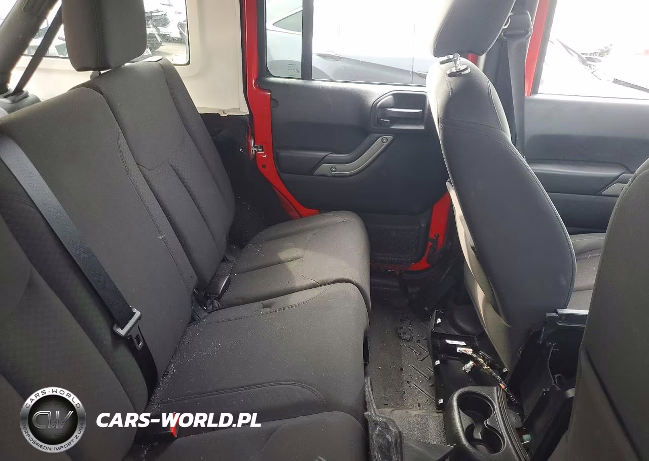2018 Jeep Wrangler Unlimited Sport VIN:1C4BJWDG5JL869936 - 10