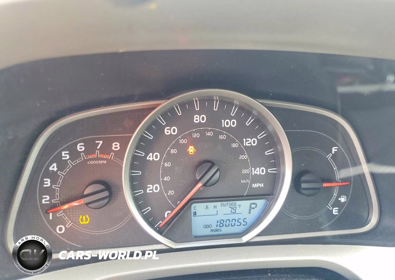 2015 Toyota Rav4 Xle VIN:2T3RFREV5FW372615 - 9