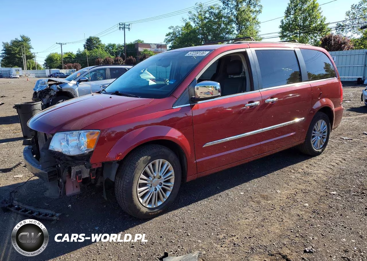 2015 Chrysler Town & Country Touring L – zdjęcie 1 z 14
