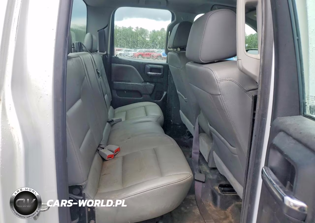 2017 Chevrolet Silverado C1500 VIN:1GCRCNEH7HZ356530 - 10