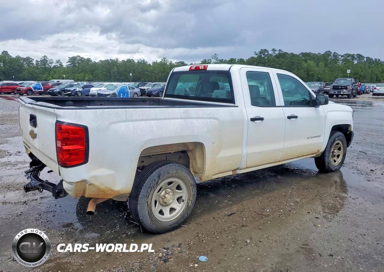 2017 Chevrolet Silverado C1500 VIN:1GCRCNEH7HZ356530 - 3