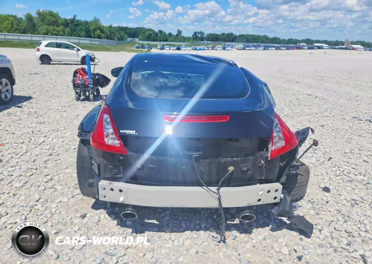 2015 Nissan 370Z Base VIN:JN1AZ4EH1FM440328 - 6