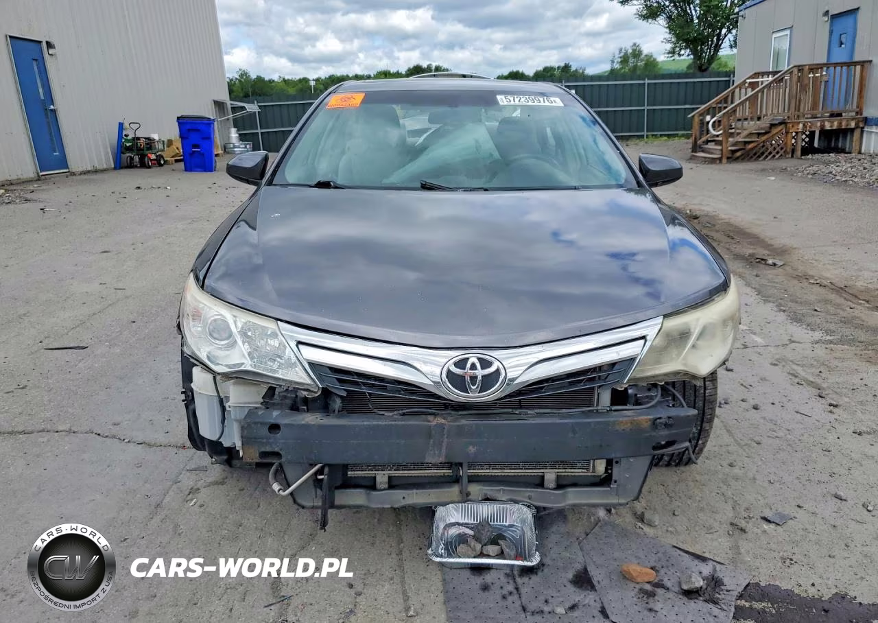 2014 Toyota Camry Xle VIN:4T4BF1FK4ER342218 - 5