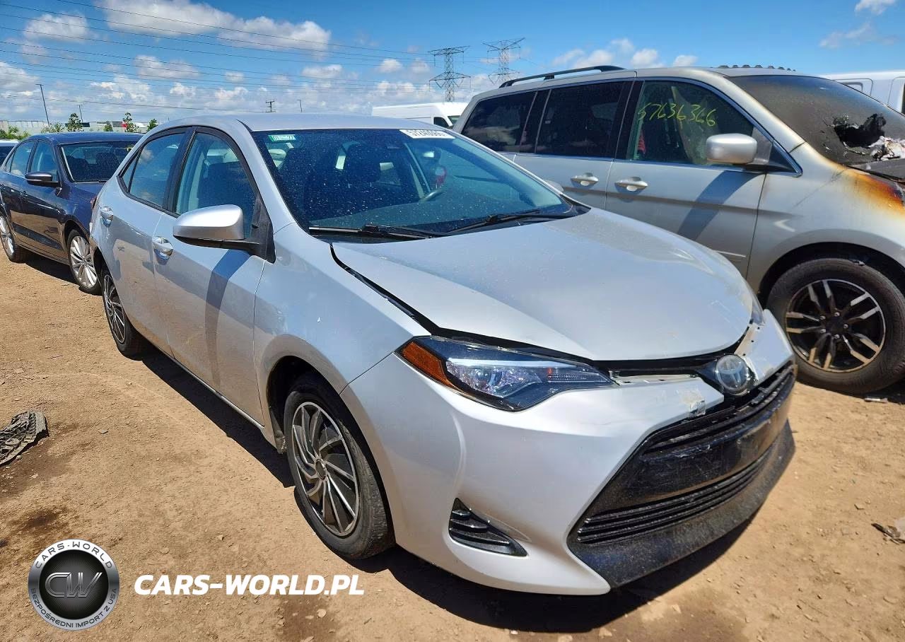 2017 Toyota Corolla Le VIN:2T1BURHE0HC844669 - 4