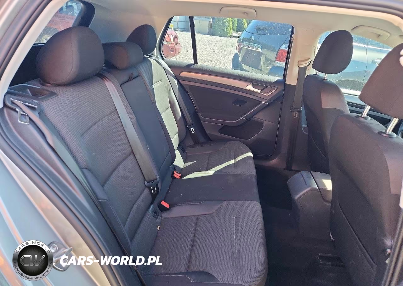 2019 Volkswagen Golf S VIN:3VWG57AU4KM015091 - 10
