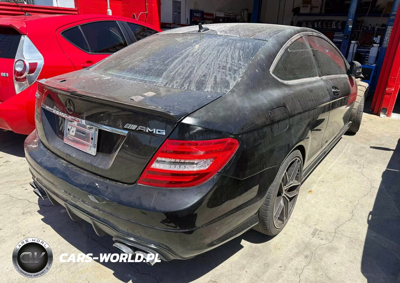 2013 Mercedes-Benz C 63 Amg VIN:WDDGJ7HBXDG068691 - 4