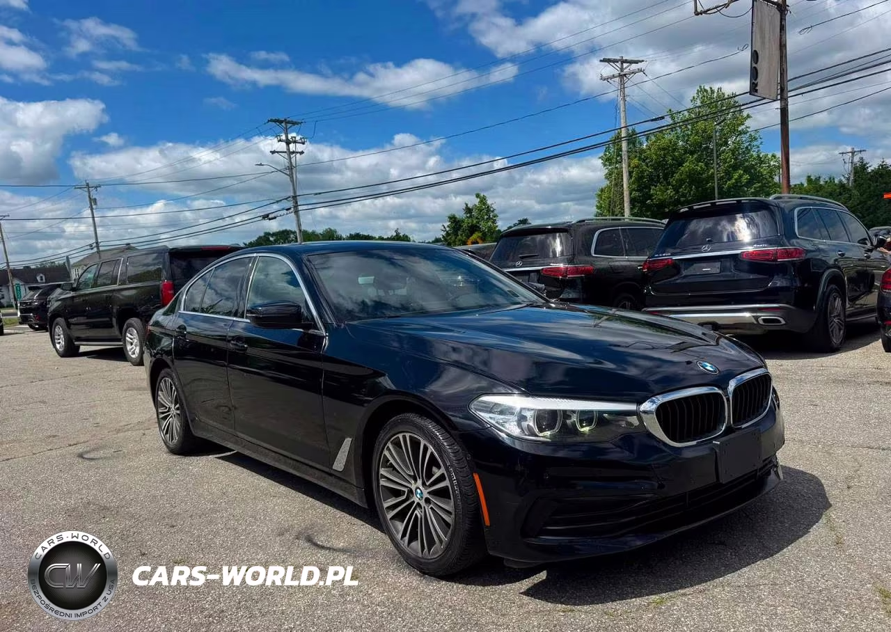 2019 BMW 530 Xi
