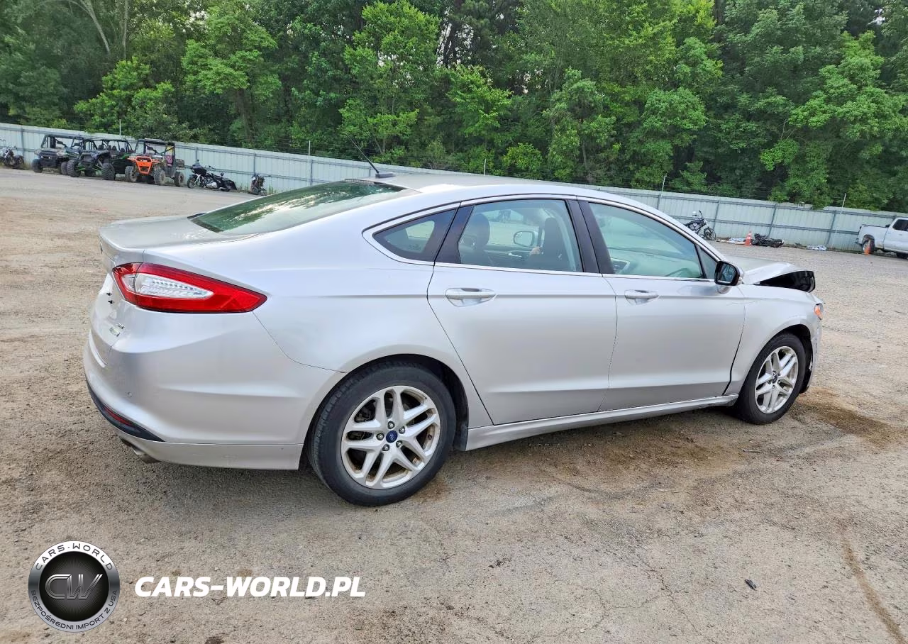2014 Ford Fusion Se VIN:3FA6P0HD9ER115738 - 3