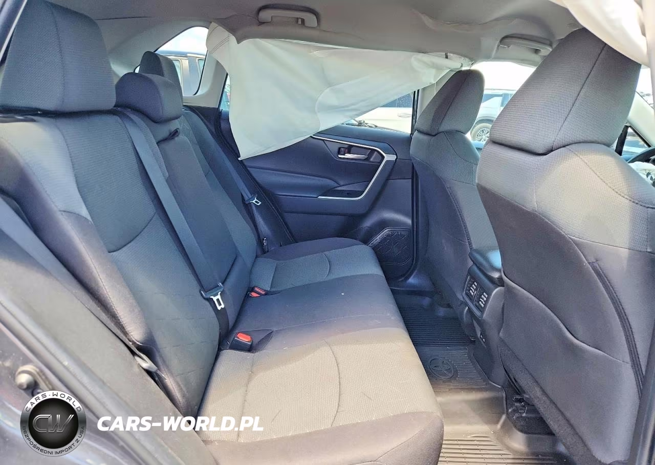 2024 Toyota Rav4 Xle VIN:2T3P1RFV5RW427203 - 10