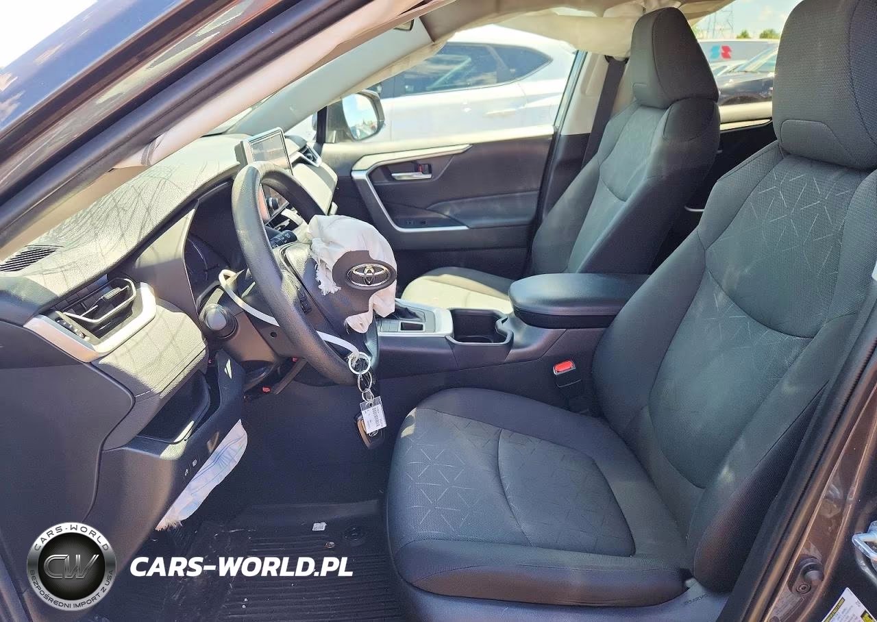 2024 Toyota Rav4 Xle VIN:2T3P1RFV5RW427203 - 7
