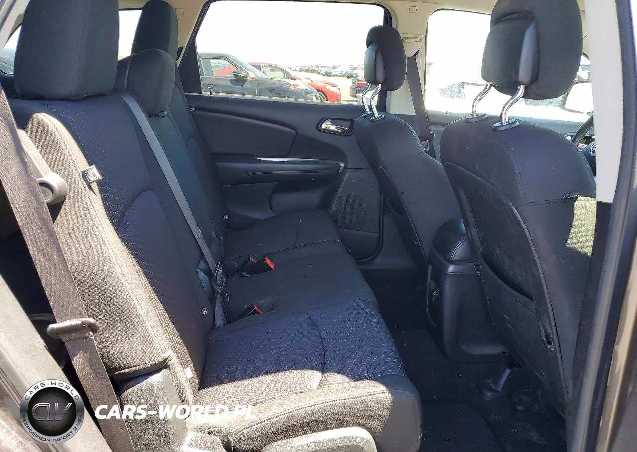 2019 Dodge Journey Se VIN:3C4PDCBB5KT863093 - 11