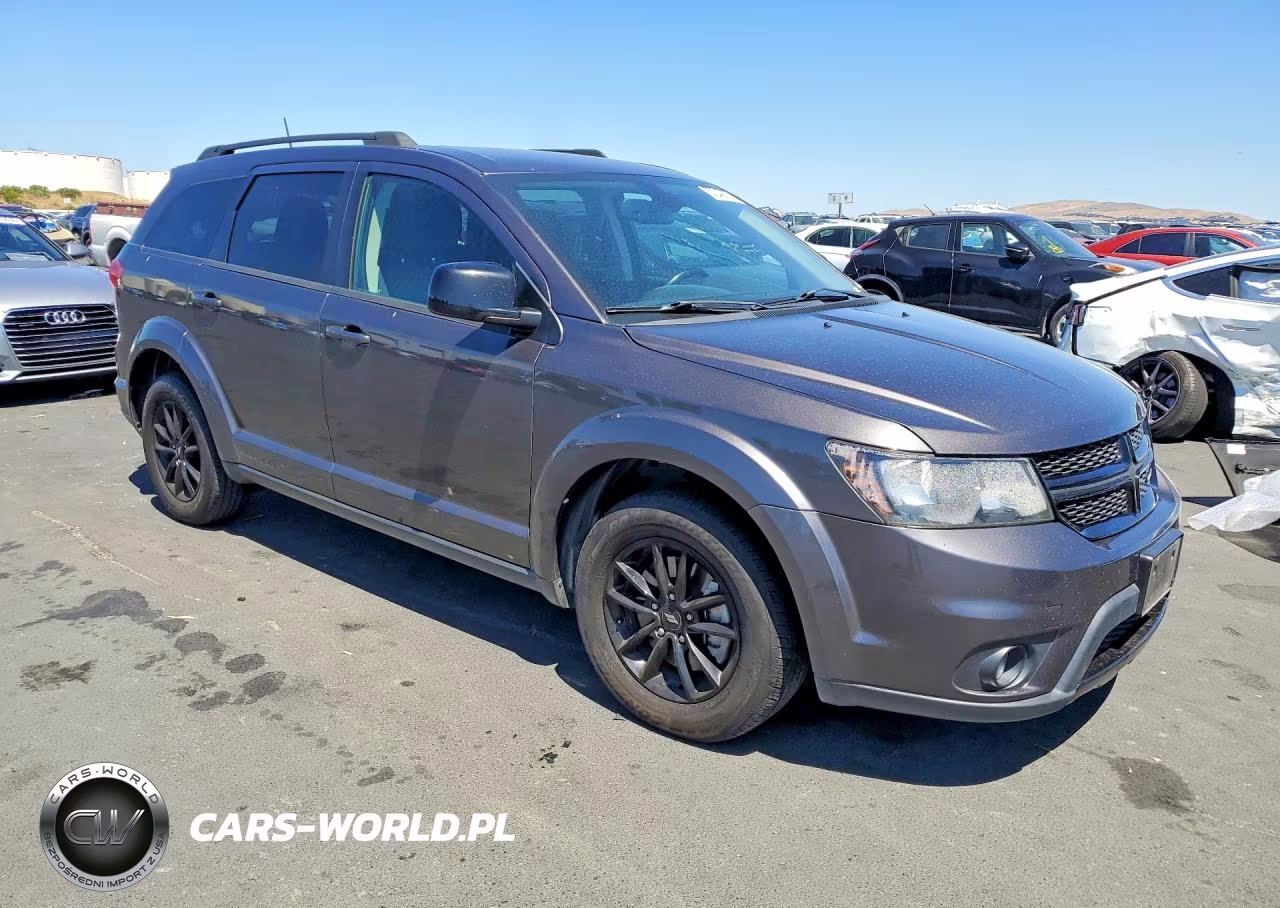 2019 Dodge Journey Se VIN:3C4PDCBB5KT863093 - 4