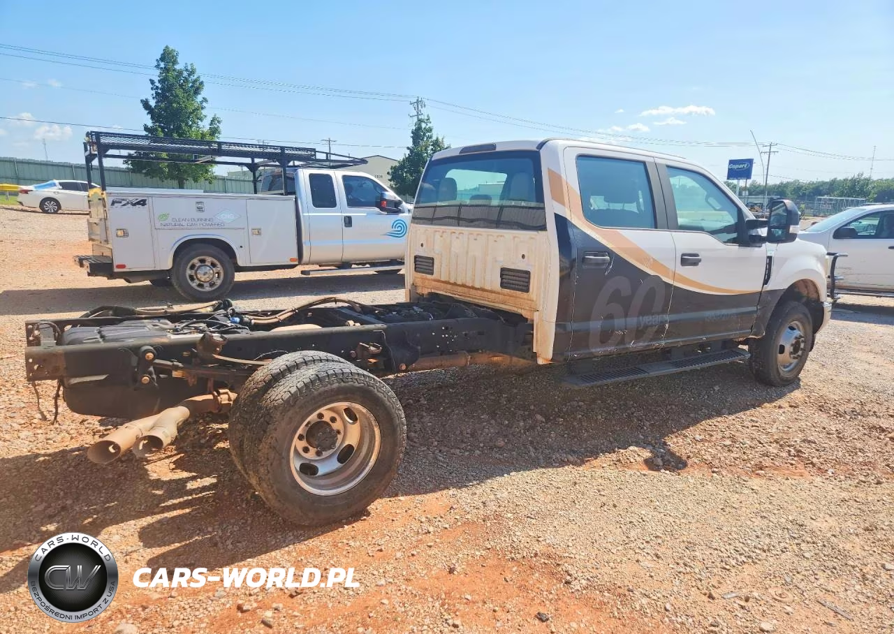 2017 Ford F350 Super Duty VIN:1FD8W3HT9HEC08020 - 3
