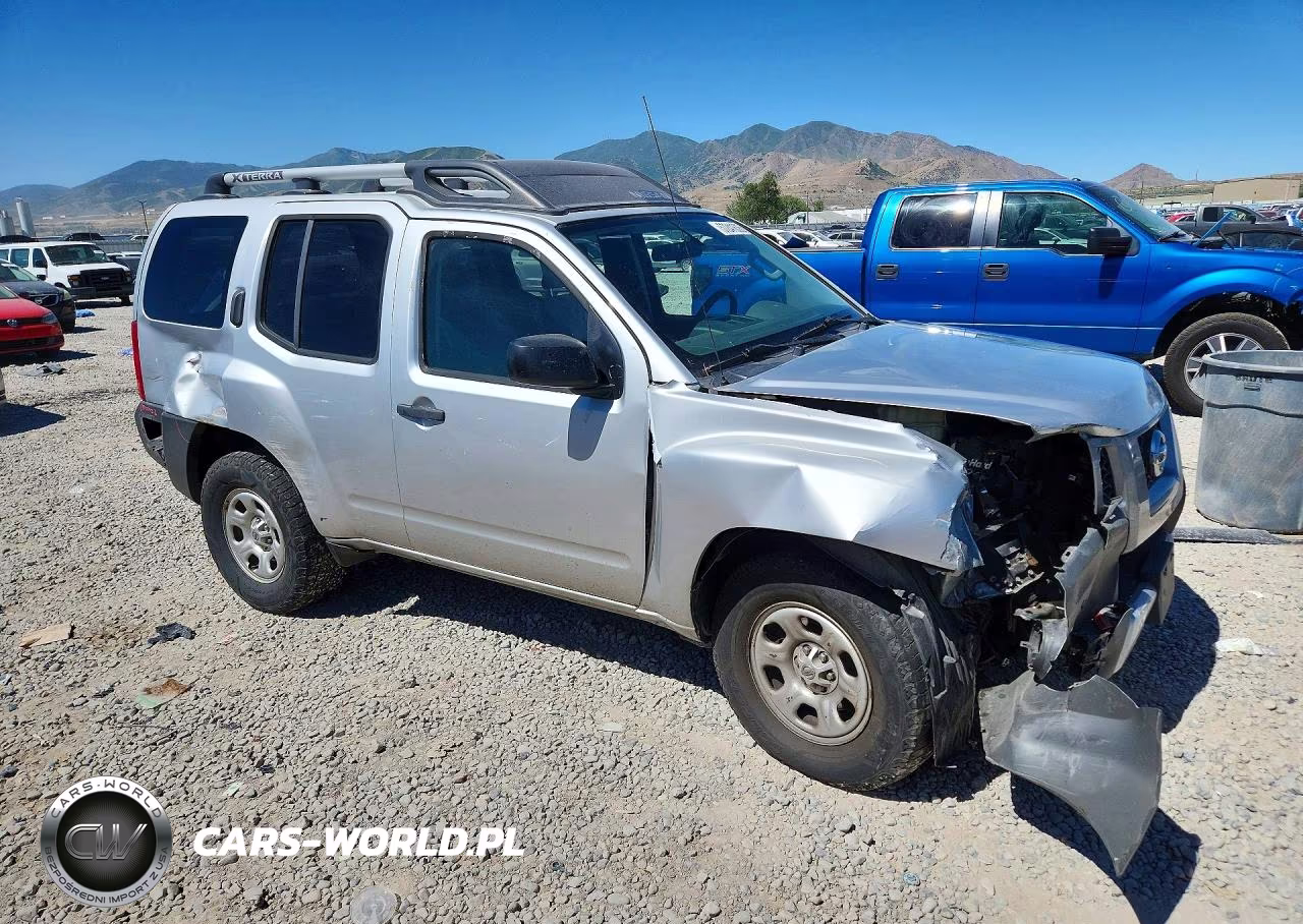 2014 Nissan Xterra X VIN:5N1AN0NW3EN806200 - 4