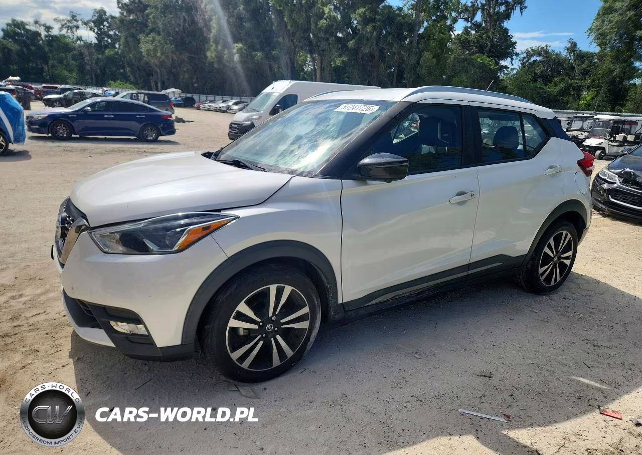 2019 Nissan Kicks S