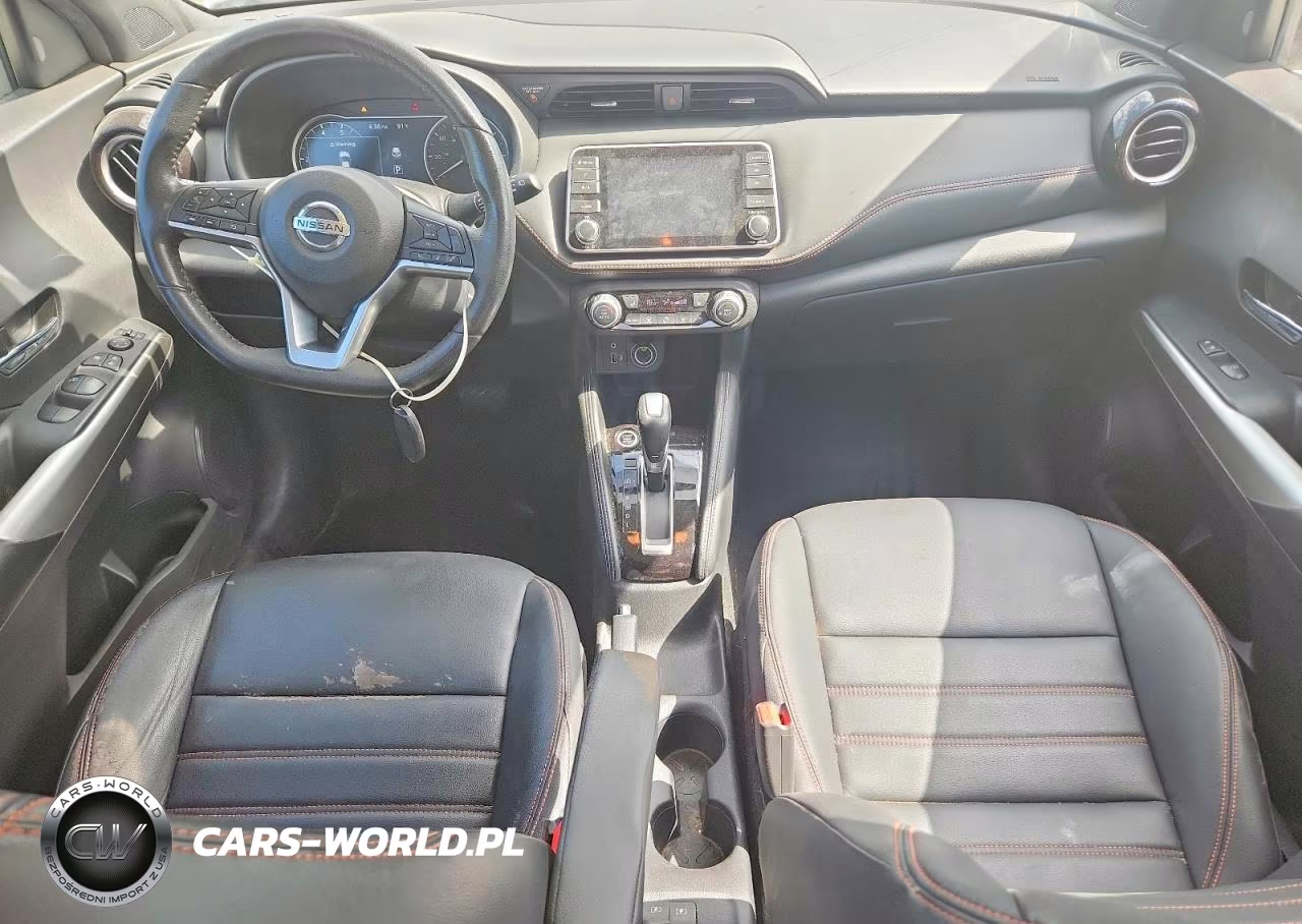 2019 Nissan Kicks S VIN:3N1CP5CU6KL526923 - 8