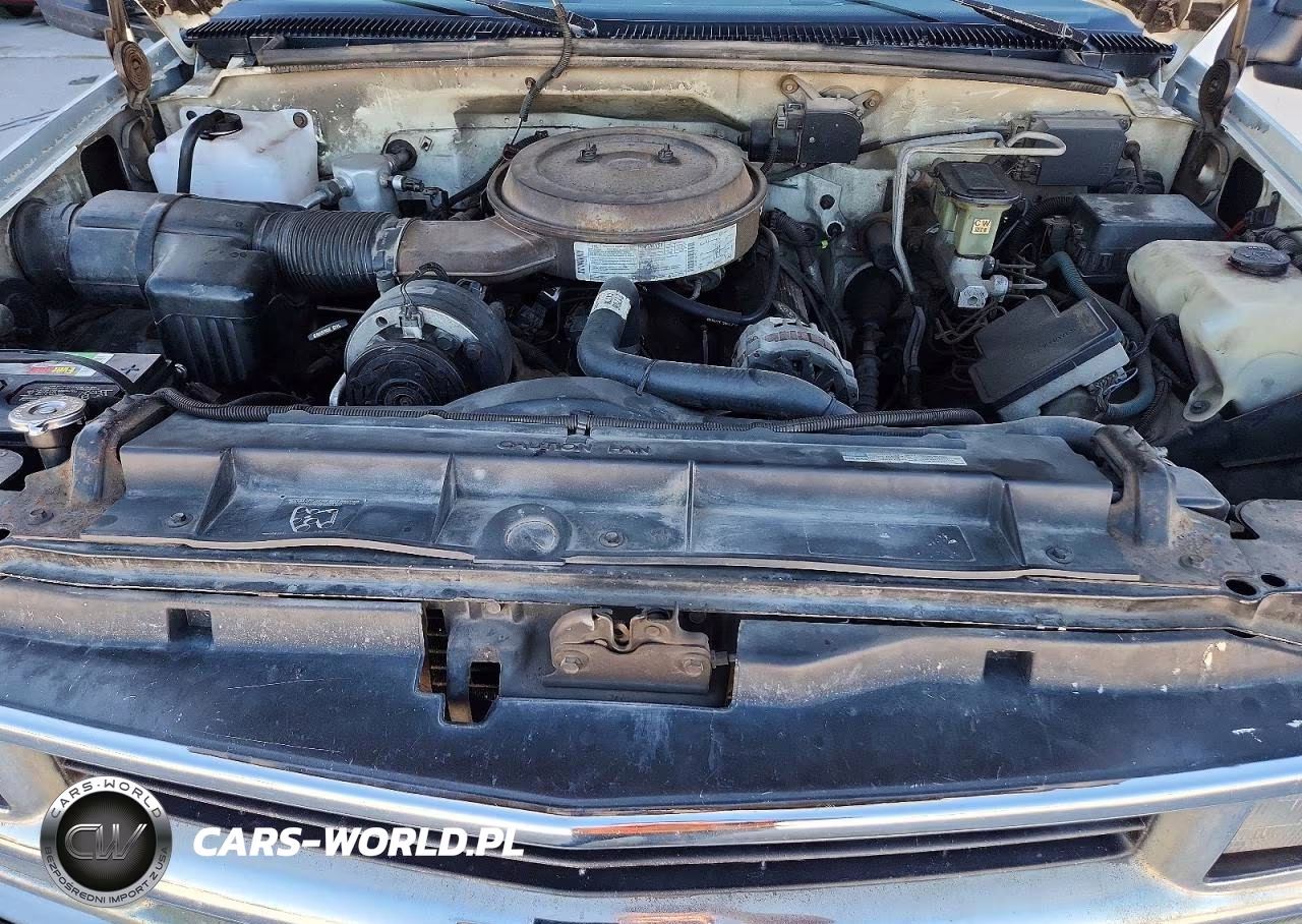 1995 Chevrolet Suburban K2500 VIN:1GNGK26NXSJ312550 - 12