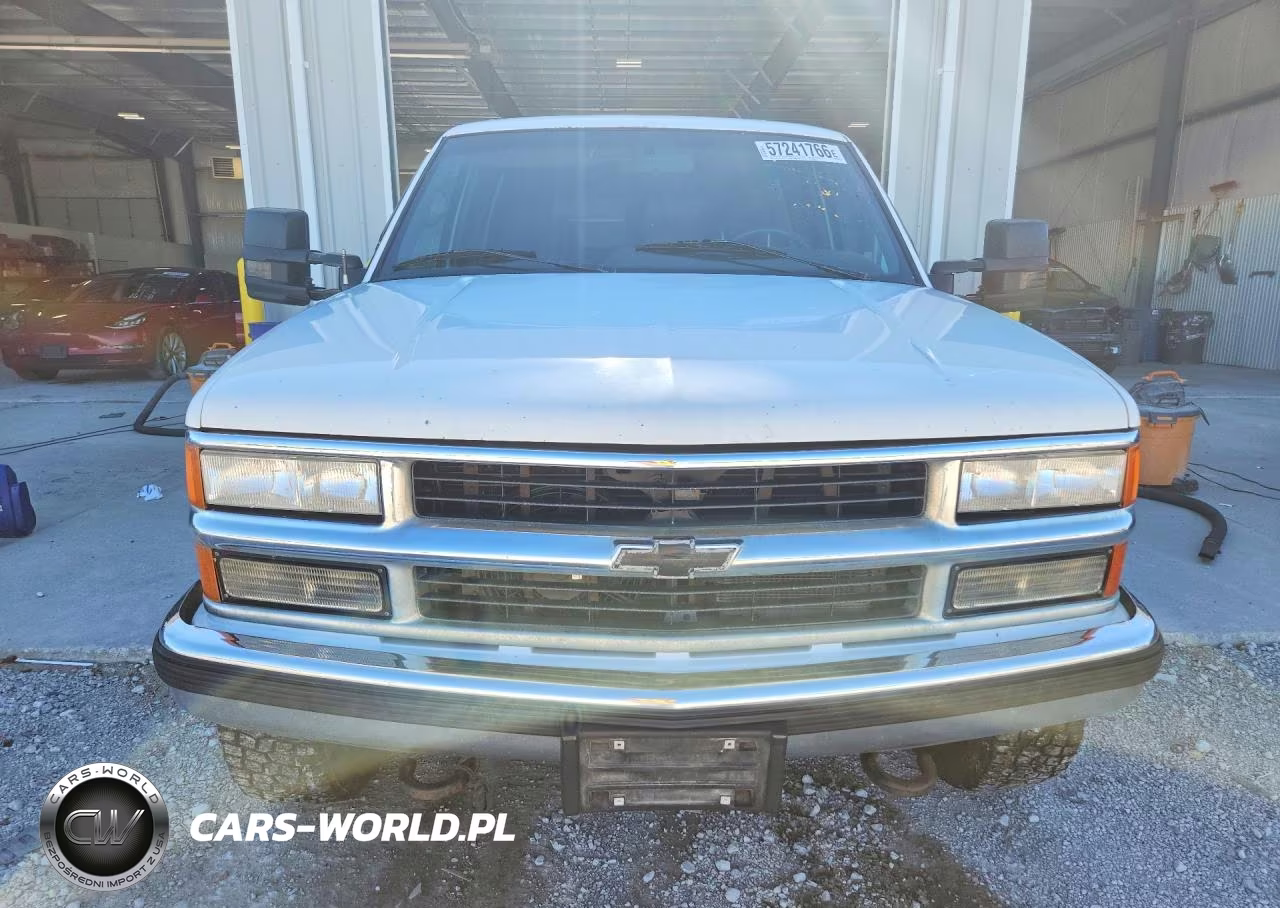 1995 Chevrolet Suburban K2500 VIN:1GNGK26NXSJ312550 - 5