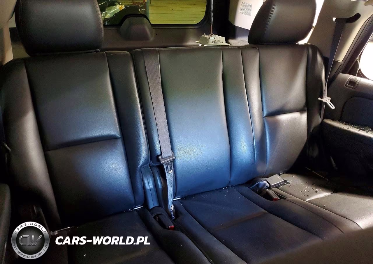 2012 Chevrolet Tahoe VIN:1GNSK2E06CR259784 - 11