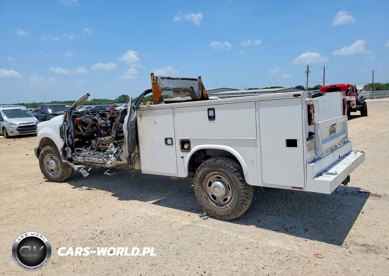 2018 Ford F350 Super Duty VIN:1FD8X3A63JEC65899 - 2