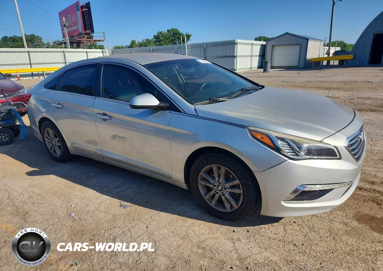 2015 Hyundai Sonata Se VIN:5NPE24AF9FH137895 - 4