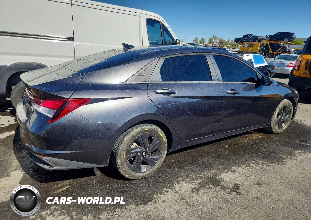 2021 Hyundai Elantra Sel VIN:5NPLM4AG9MH025735 - 3