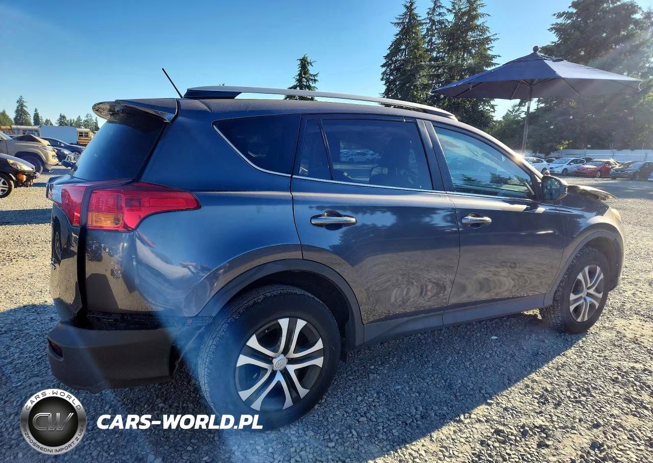 2015 Toyota Rav4 Le VIN:2T3BFREV1FW340312 - 3