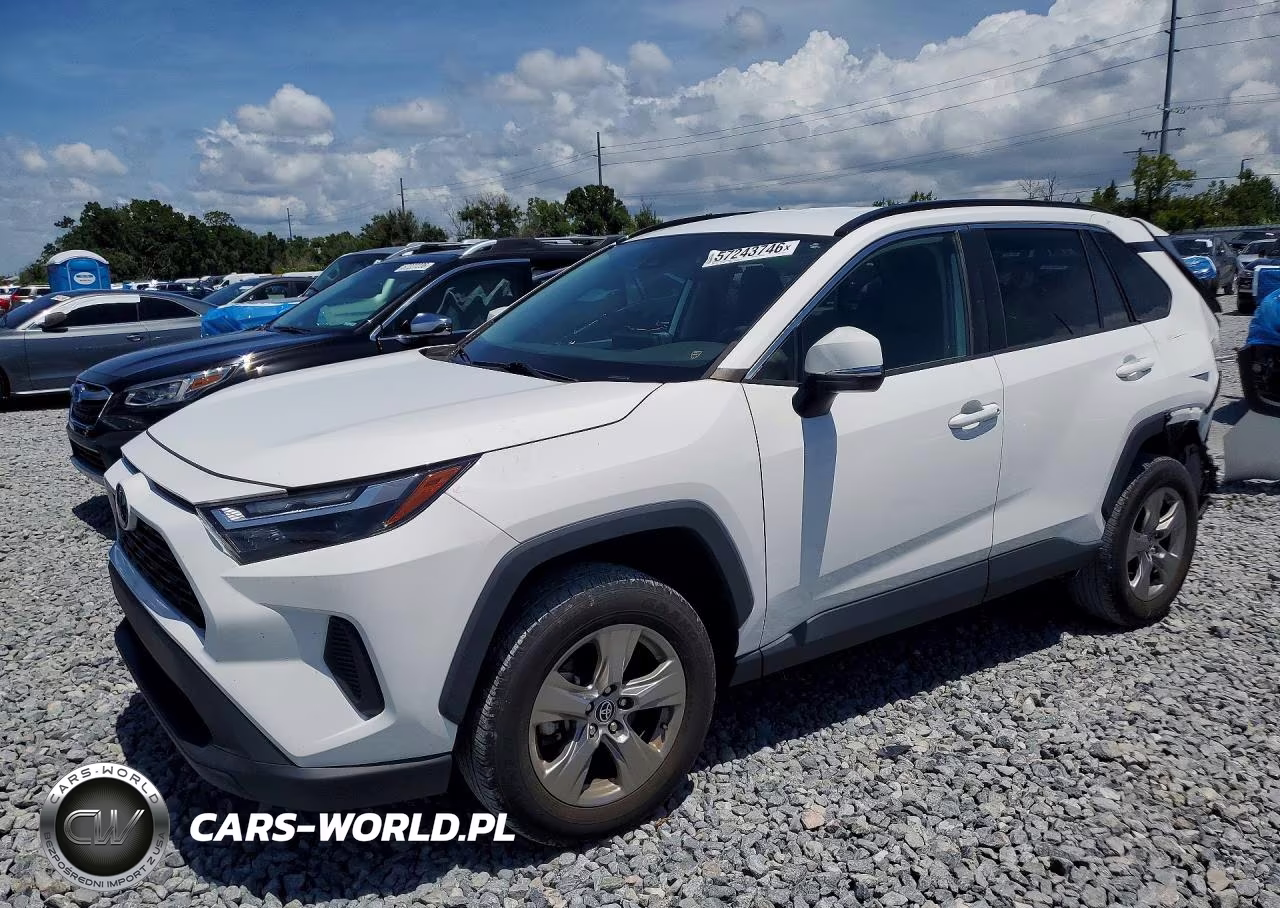 2023 Toyota Rav4 Xle – zdjęcie 1 z 13