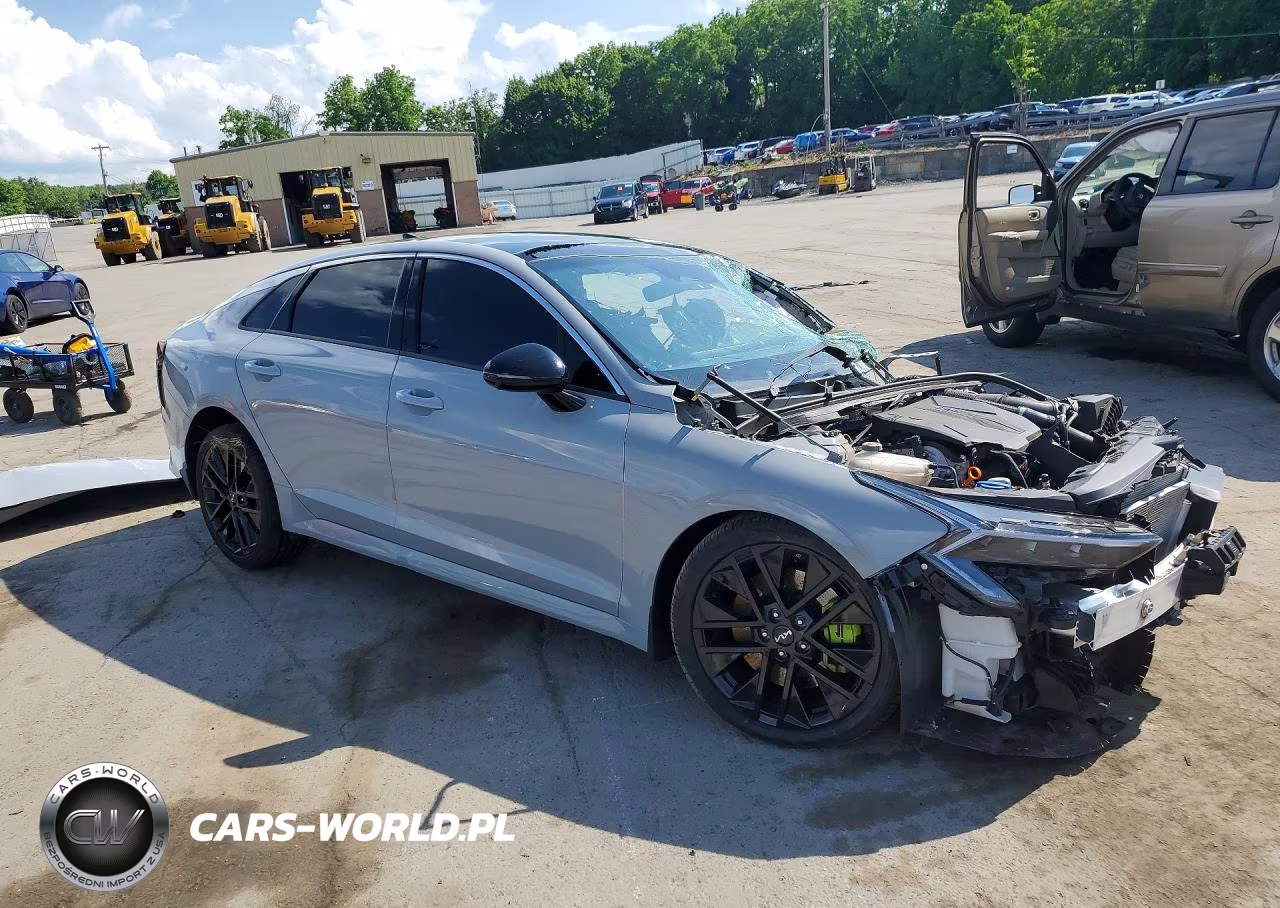2025 Kia K5 VIN:KNAG44J81S5329985 - 4