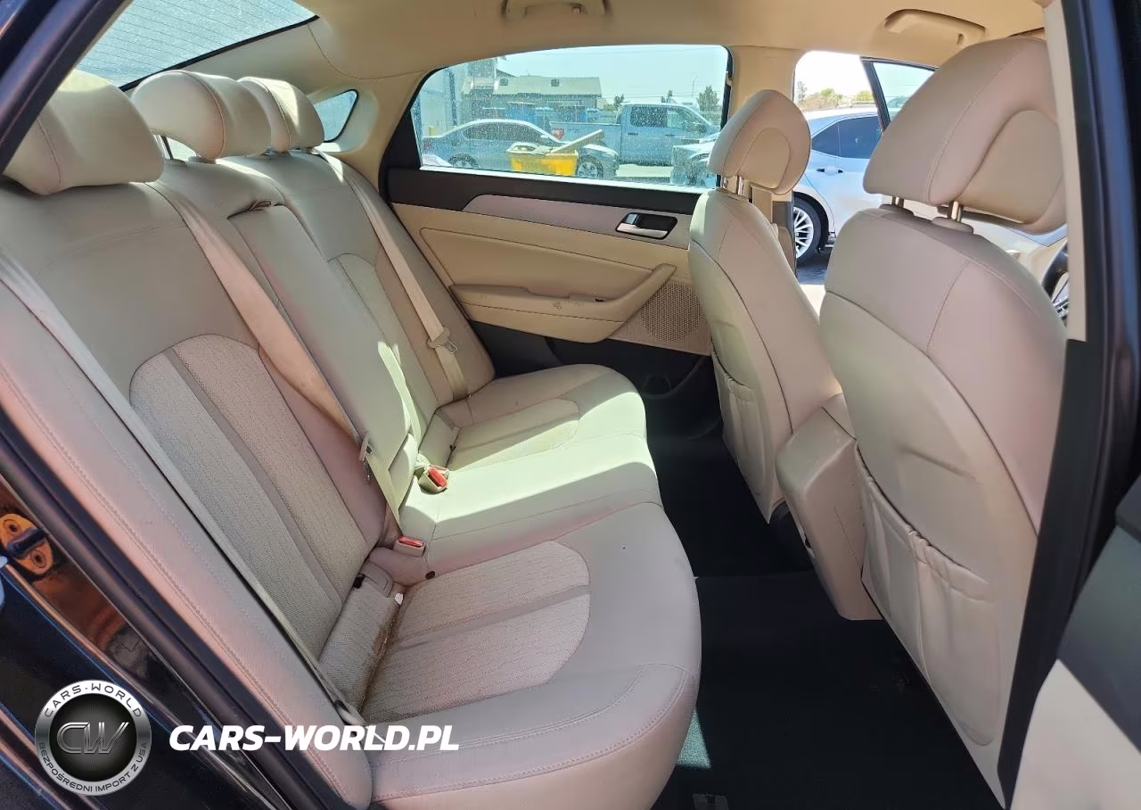 2017 Hyundai Sonata Hybrid Se VIN:KMHE24L38HA070859 - 10