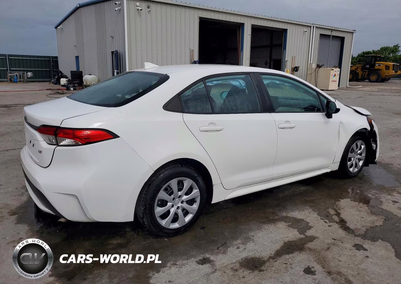 2022 Toyota Corolla Le VIN:5YFEPMAE1NP330133 - 3