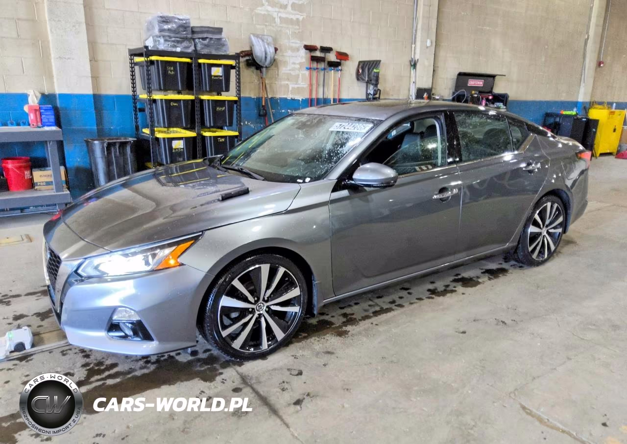 2020 Nissan Altima Platinum
