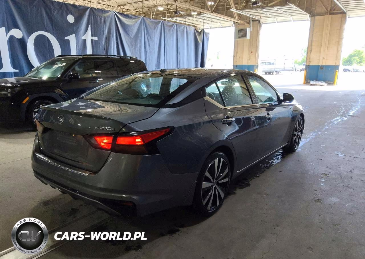2020 Nissan Altima Platinum VIN:1N4AL4FV8LN306253 - 3