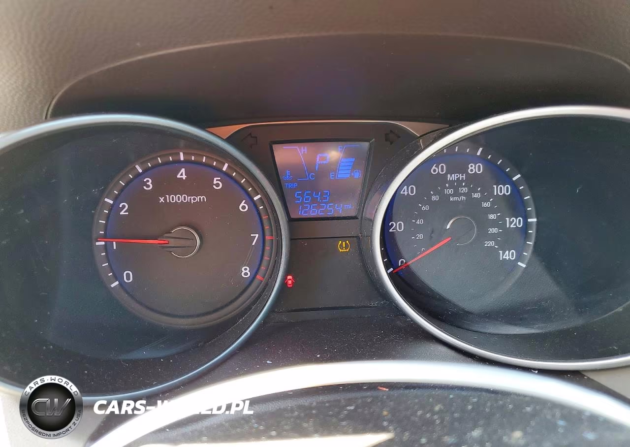 2011 Hyundai Tucson Gls VIN:KM8JU3AC3BU192122 - 9